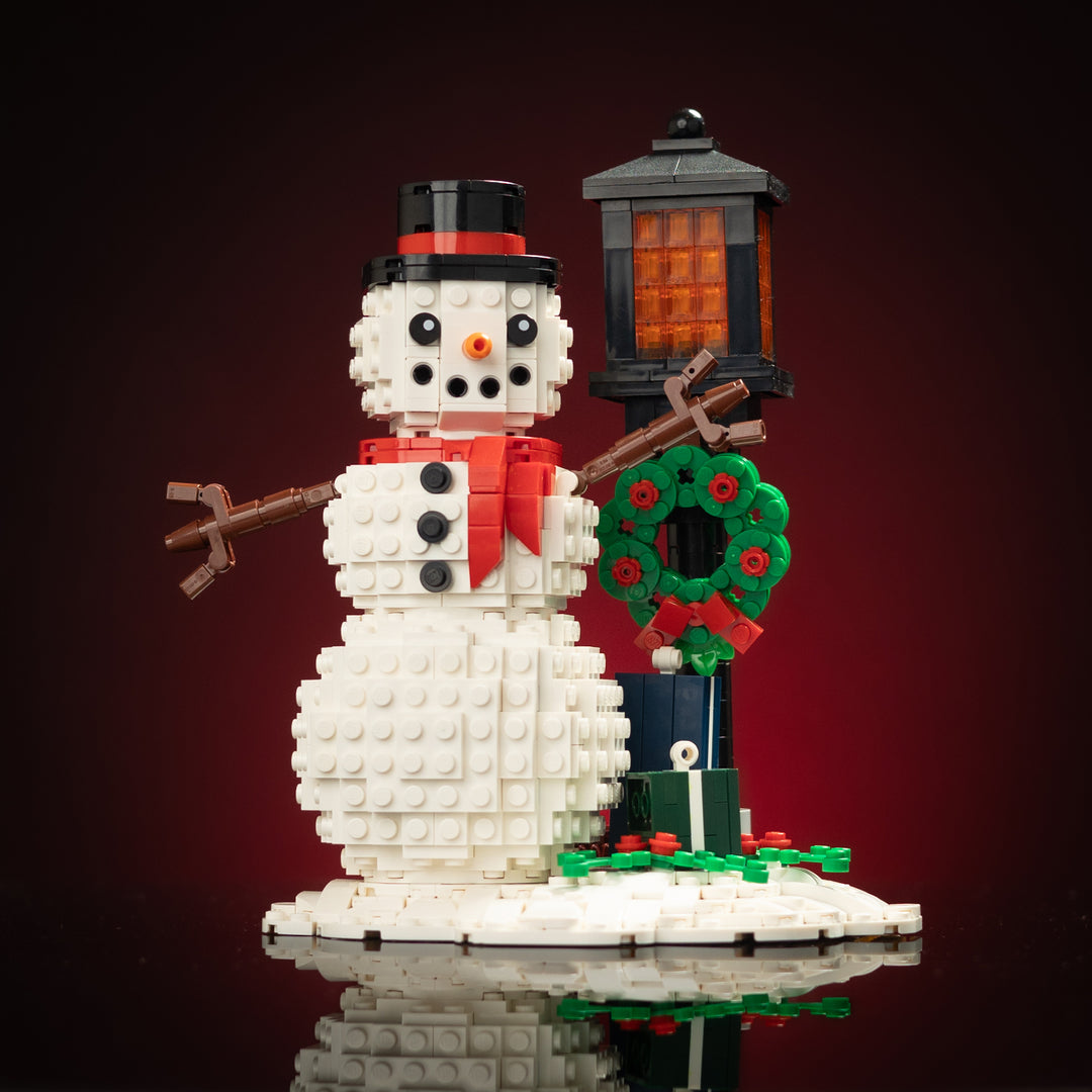 Holiday Snowman built with LEGO® bricks - by Bricker Builds